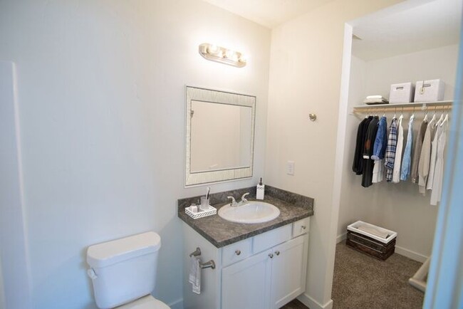 Building Photo - Beautiful 2-Story Tucker in Nampa! Now Pre...
