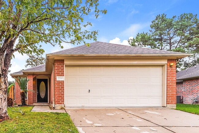 Building Photo - 22946 Sugar Bear Dr