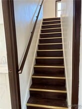 Building Photo - 104 Balbach Dr