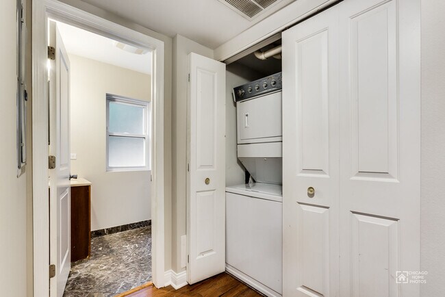 2B - Apartamento con lavadora/secadora - Brummel 623-631 Evanston