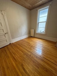 Building Photo - 455 Besserer St