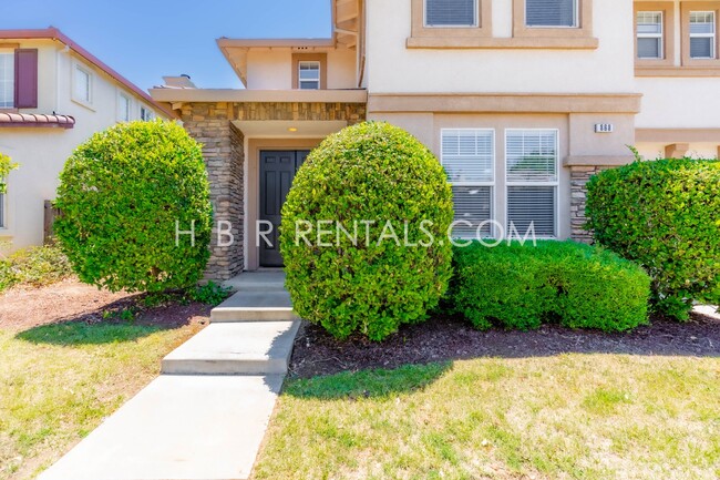 Building Photo - Tracy Five Bedroom - Rental Home Move in R...