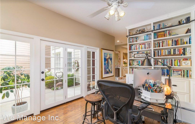 Building Photo - 3 br, 2.5 bath House - 6096 Avenida de Cas...