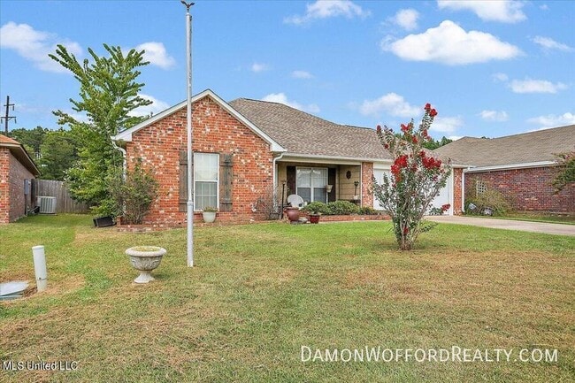 Photo - 172 Cedar Spring Cir House
