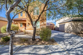 Building Photo - 6012 S Meadow Breeze Dr