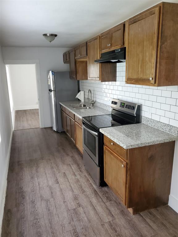 Building Photo - 5105 Bell St