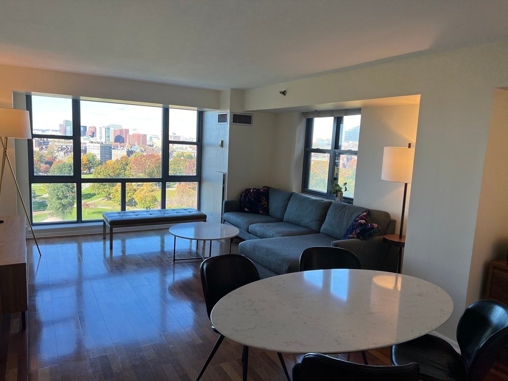 Foto principal - 170 Tremont St