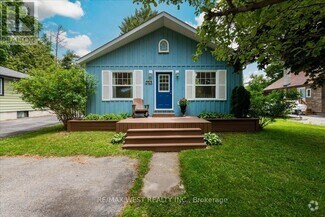 Building Photo - 2053 25th Side Rd