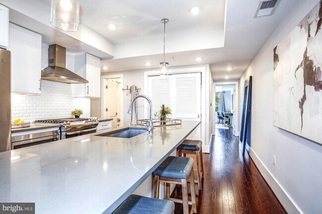 Foto del edificio - 1021 17th St NE