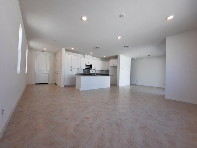 Foto del edificio - 76336 Oxford Ln
