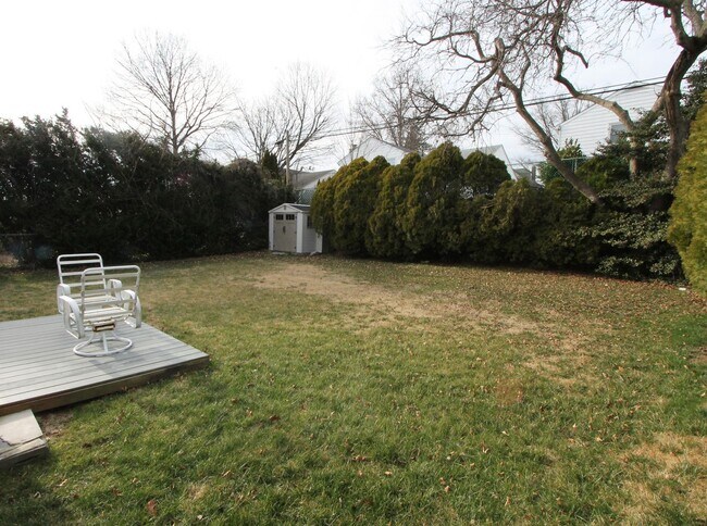 Foto del edificio - 617 Renz St