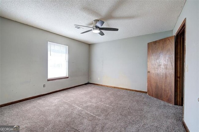 Foto del edificio - 124 Evergreen Trail SE