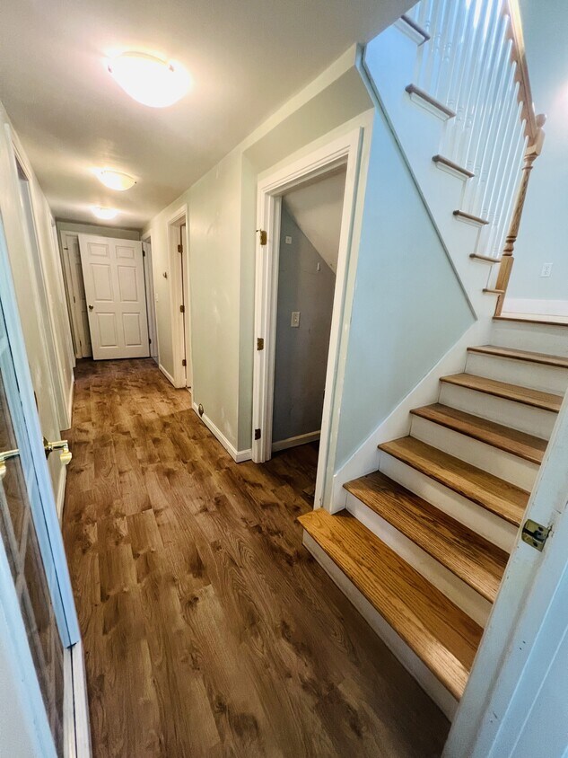 24 Old Farm Rd, Kittery, ME 03904 Condo for Rent in Kittery, ME