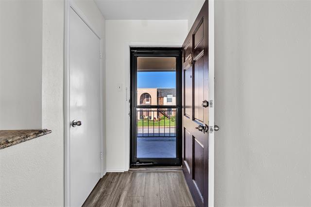 Foto del edificio - 4024 Ridglea Country Club Dr