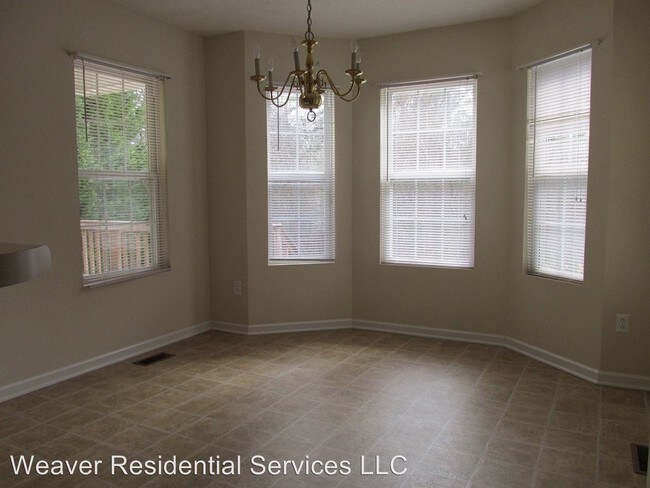 Building Photo - 370 Coachman Way
