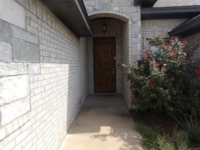 Foto del edificio - 811 Acadia Ct
