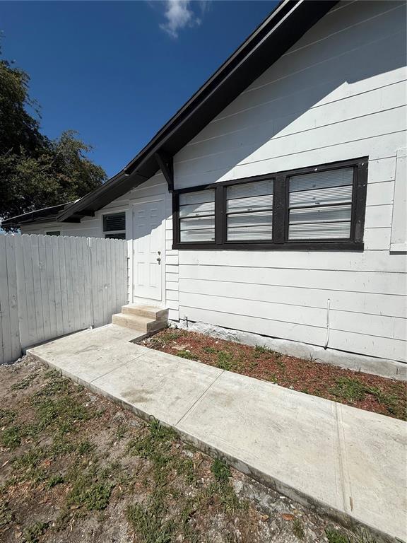 Primary Photo - 3124 W Ivy St