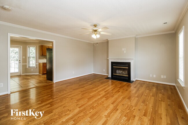 Building Photo - 1823 Camden Forest Dr