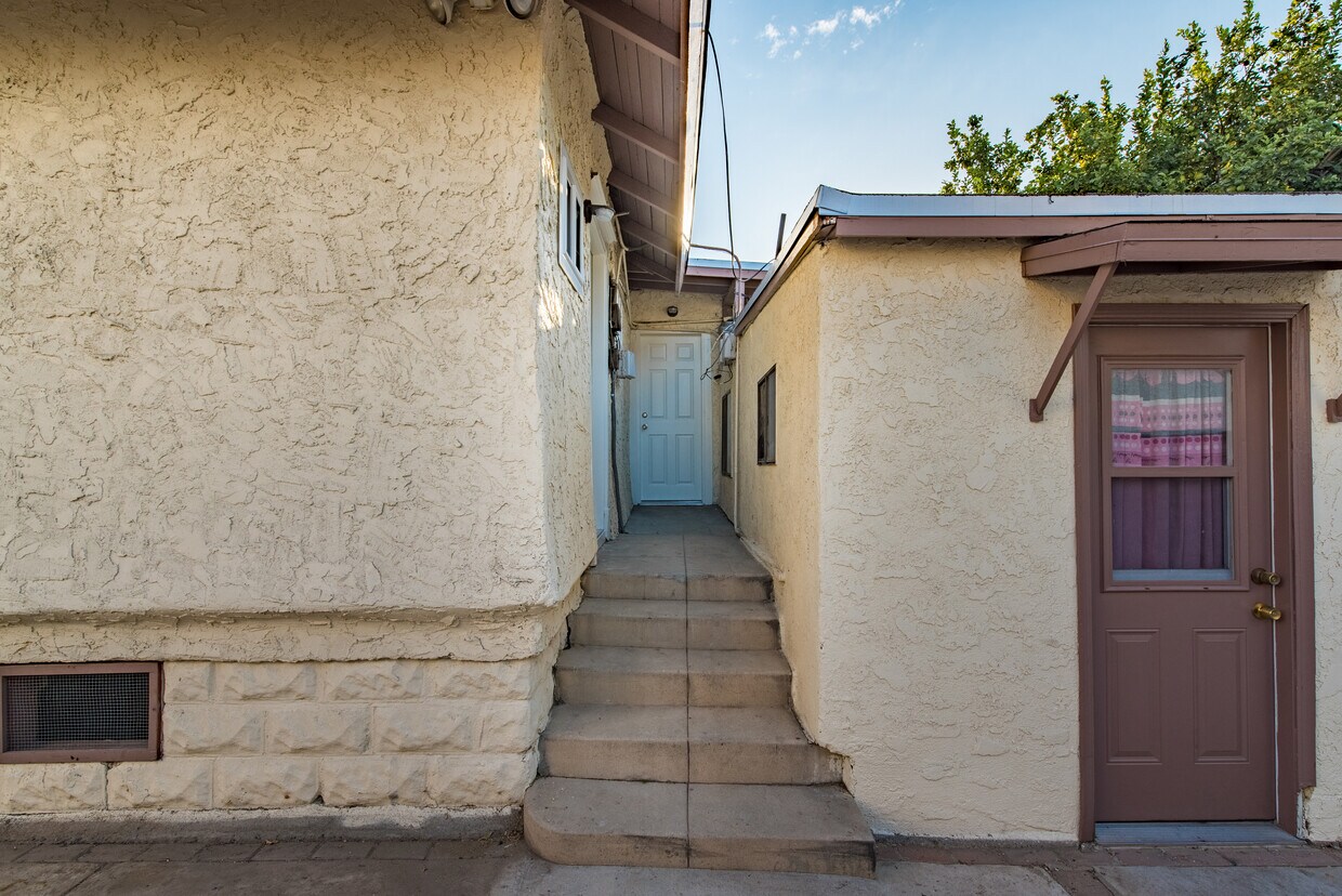 Foto principal - 900 E Garfield Ave