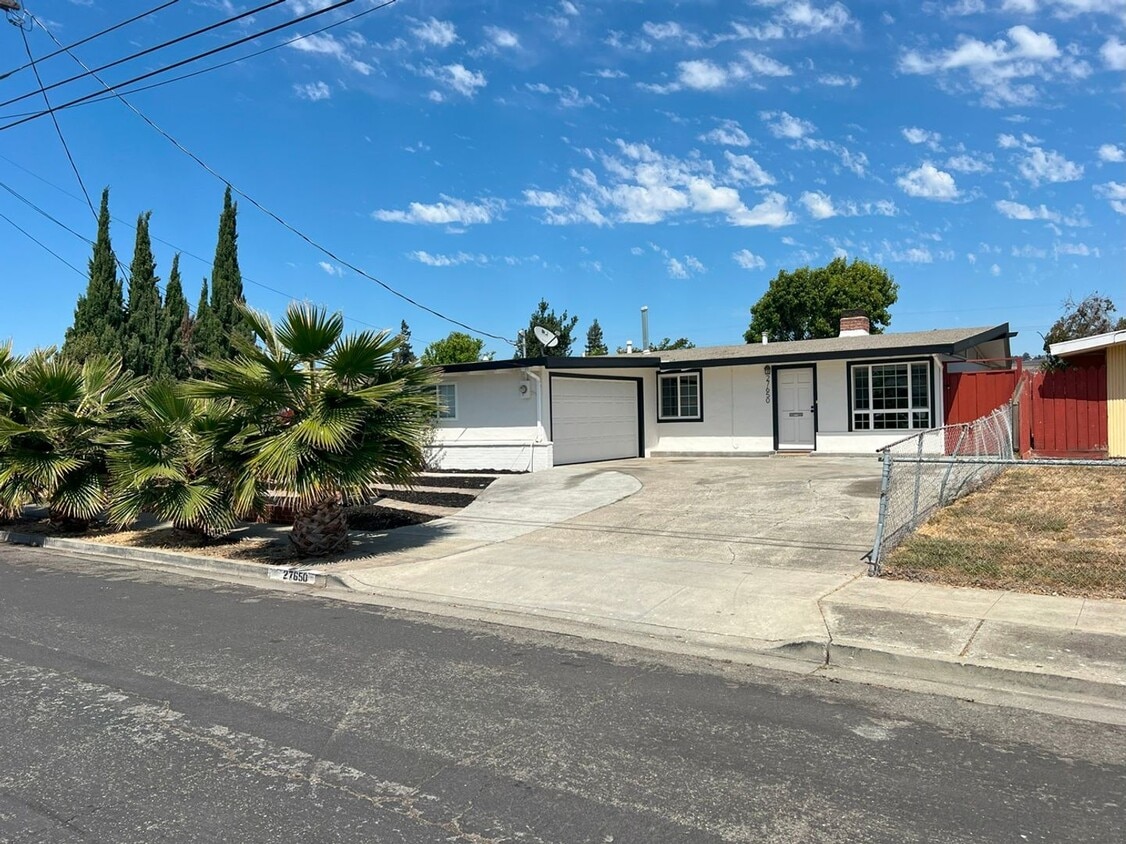 Primary Photo - UPDATED BRIGHT OPEN LAYOUT LARGE BACK YARD...