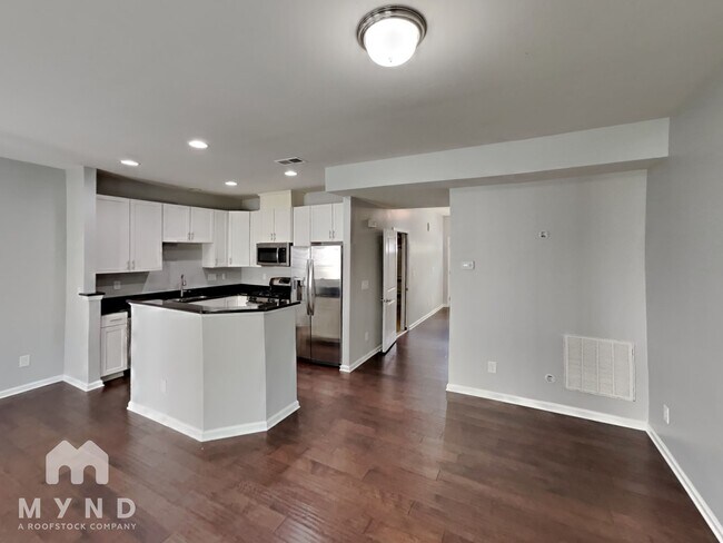 Building Photo - 7207 Gallery Pointe Ln