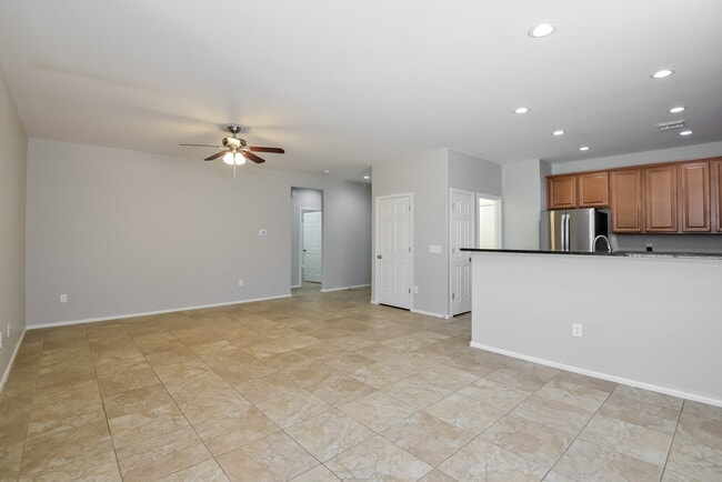 Building Photo - 7465 S Mountain Star Dr
