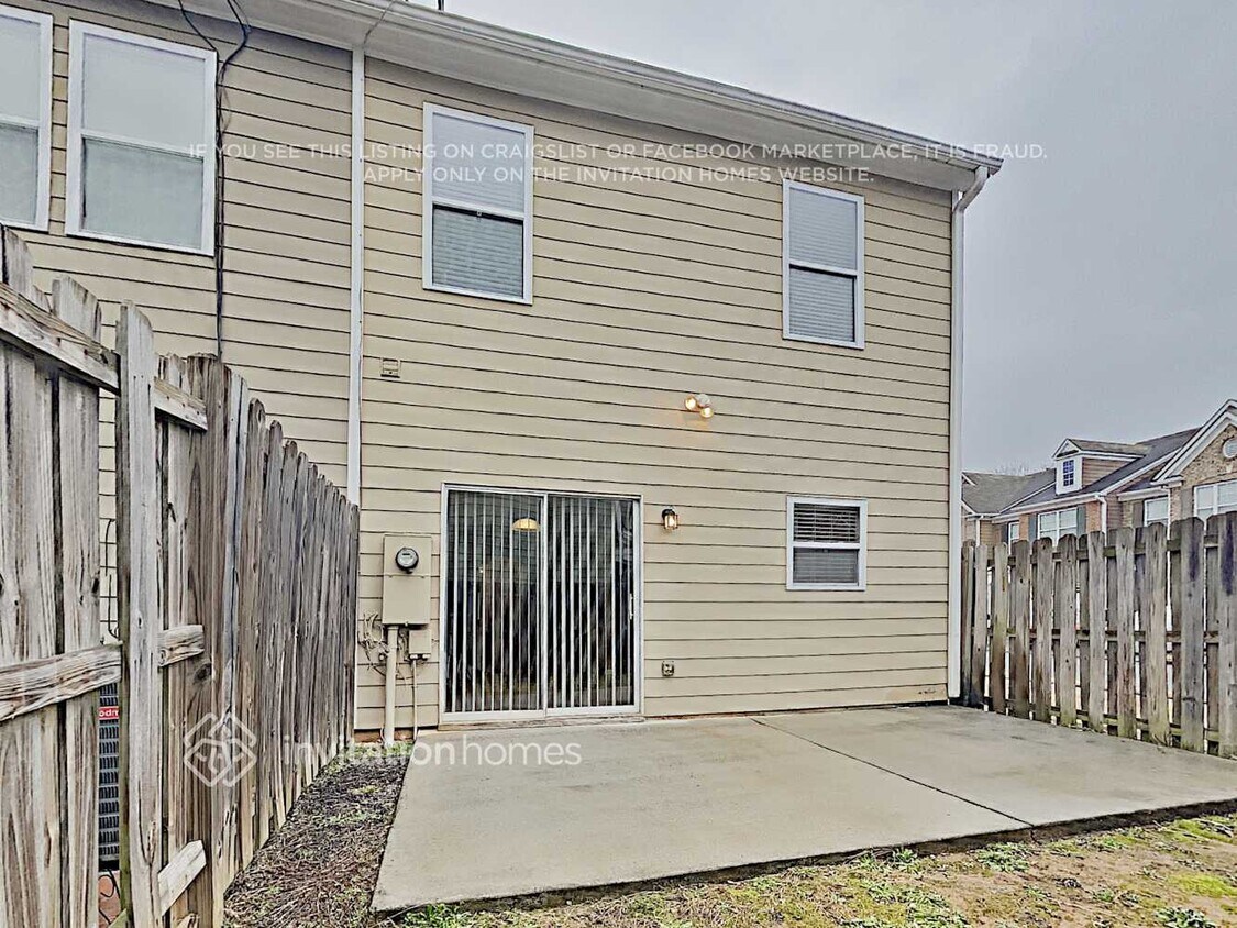 Foto del edificio - 1632 Coleville Oak Ln