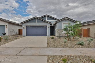 Building Photo - 17368 W Smoketree Dr