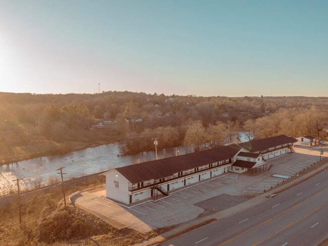 Foto del edificio - Mammoth Spring