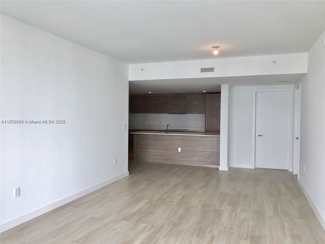 Photo - 1300 S Miami Ave Apartment