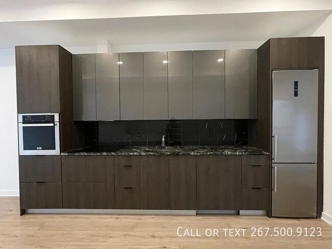 Foto del edificio - 1306 N Front St