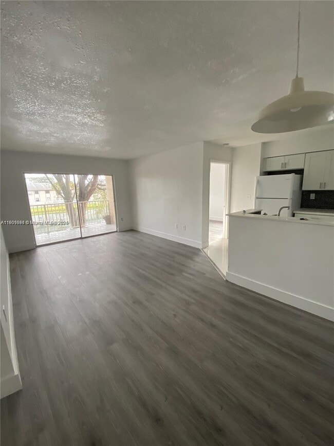 Building Photo - 15231 SW 80th St