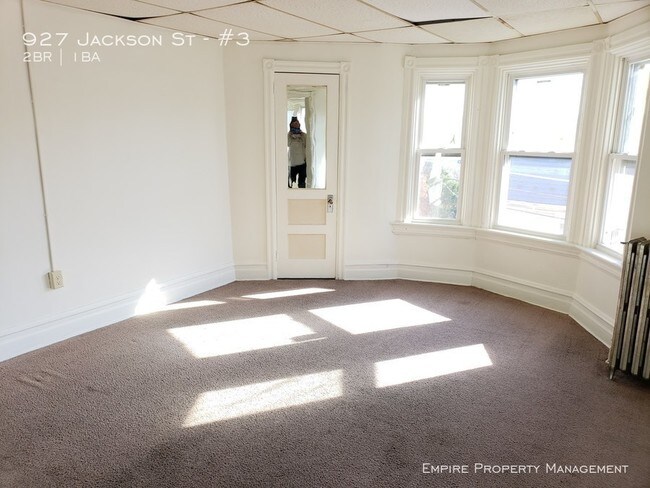 Foto del edificio - 2 Bedroom 1 bath in Allentown