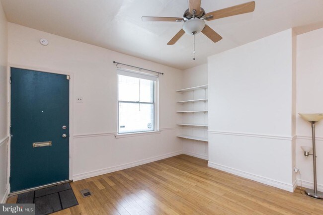 Building Photo - 3182 Aramingo Ave