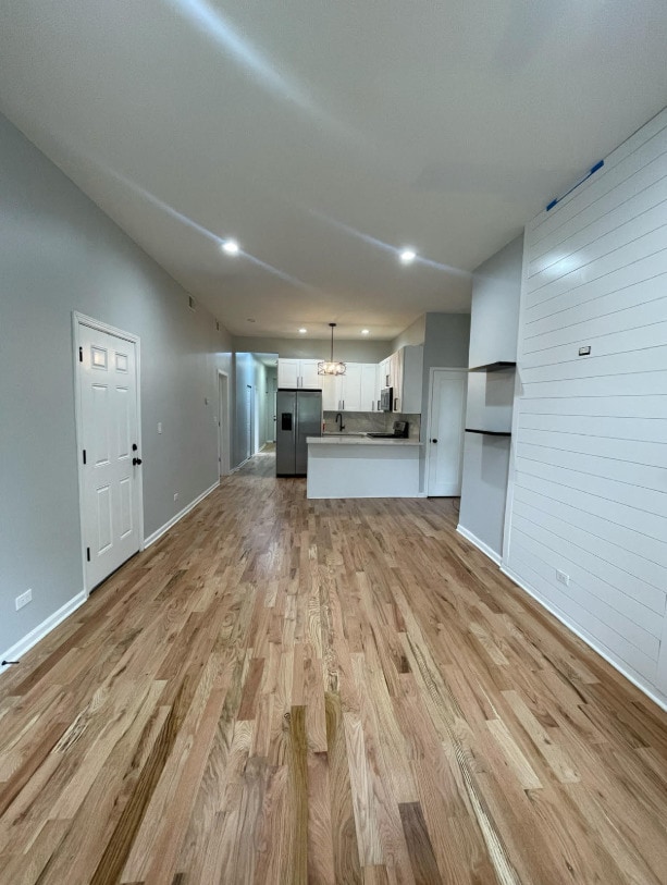Foto del edificio - 1227 S Springfield Ave