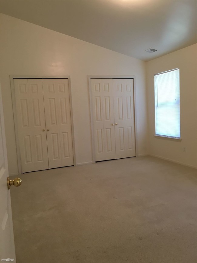 Building Photo - 2 br, 1 bath Condo - 240 Countryside Ln