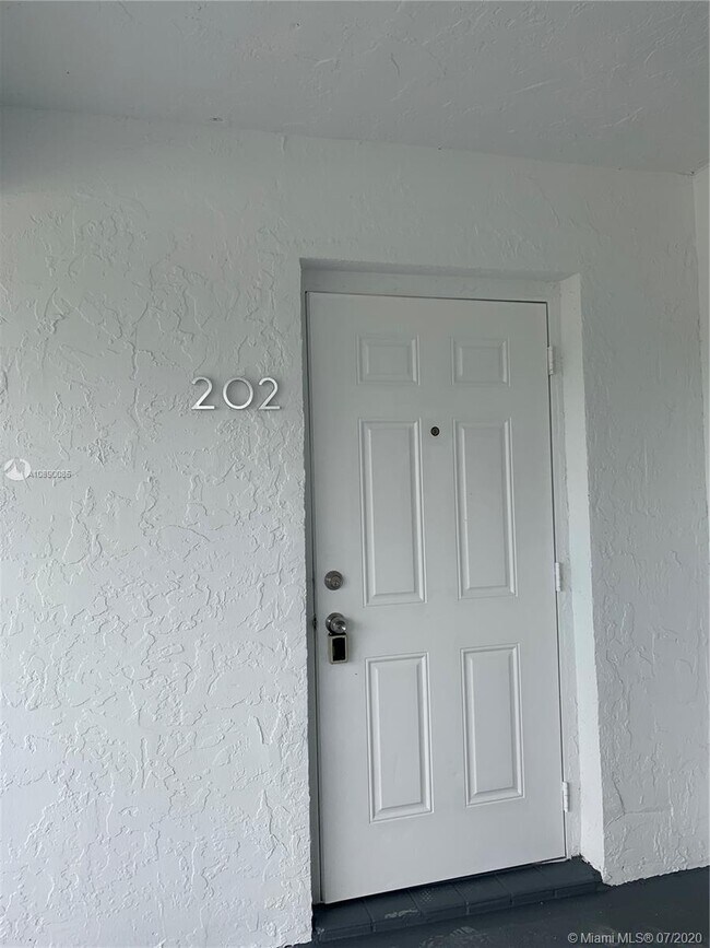 Building Photo - 3171 Auburn Blvd
