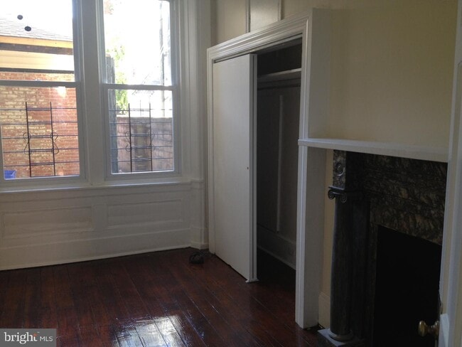 Building Photo - 1212 Spruce St