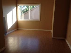 Building Photo - 2213 Glendon Ave