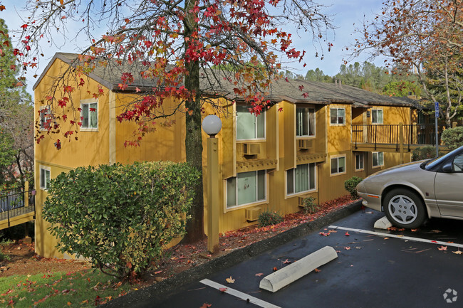 Foto del edificio - Brookside Senior Apartments