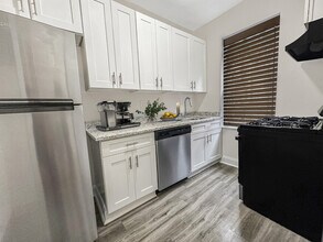 4706 49th St Photo