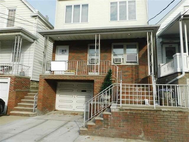 Primary Photo - 123 W 45th St