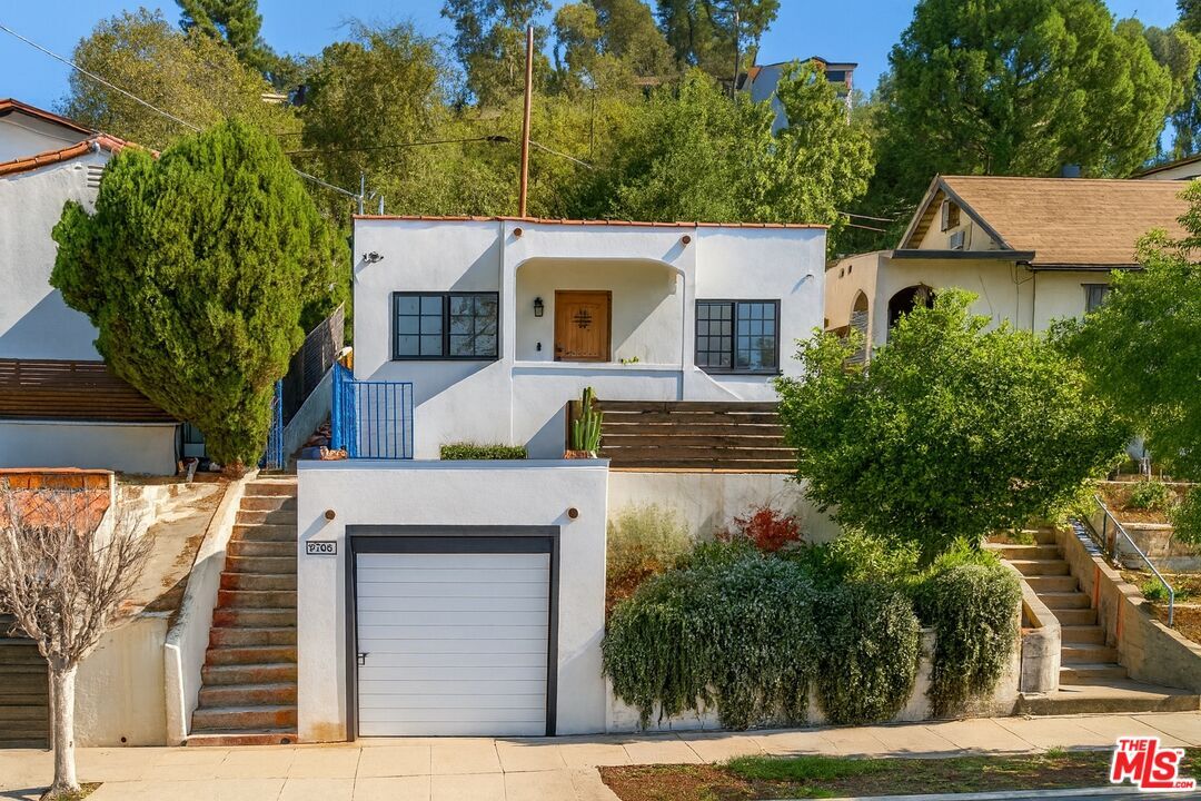 Foto principal - 739 Isabel St