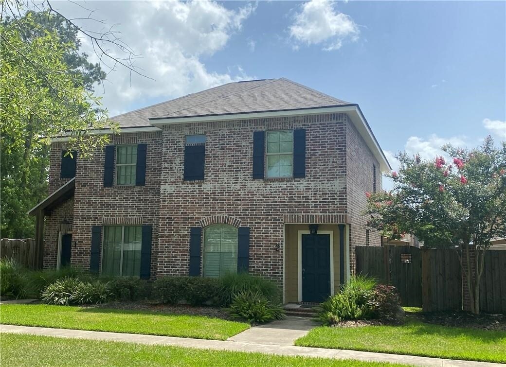 Foto principal - 5017 S Prien Lake Rd