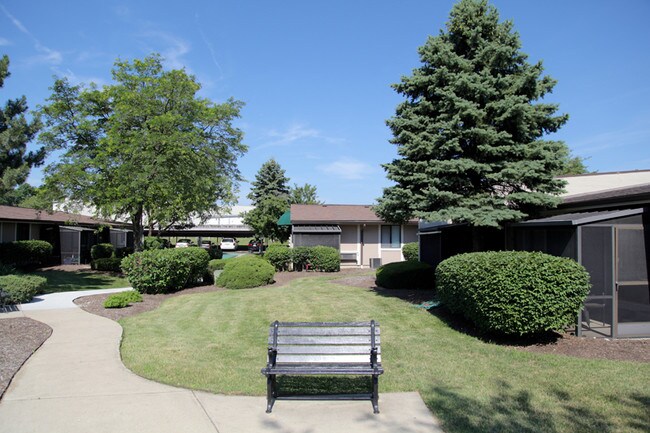 Patio - Hampton Woods