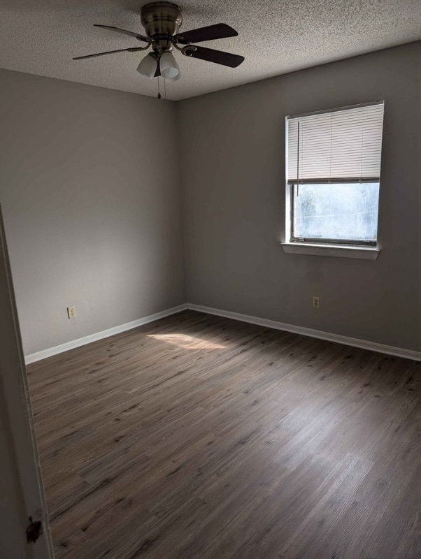 Foto del edificio - 1303 Brown Dr