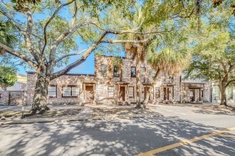 Building Photo - 512 Liberty St