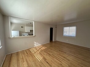 Building Photo - 3400 Sigg Dr