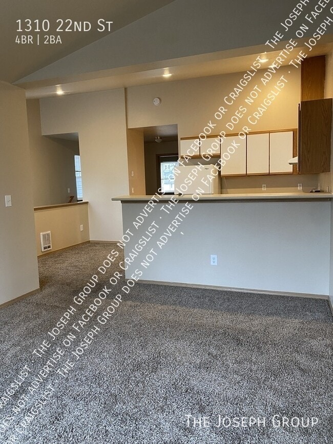 Foto del edificio - 1310 22nd St