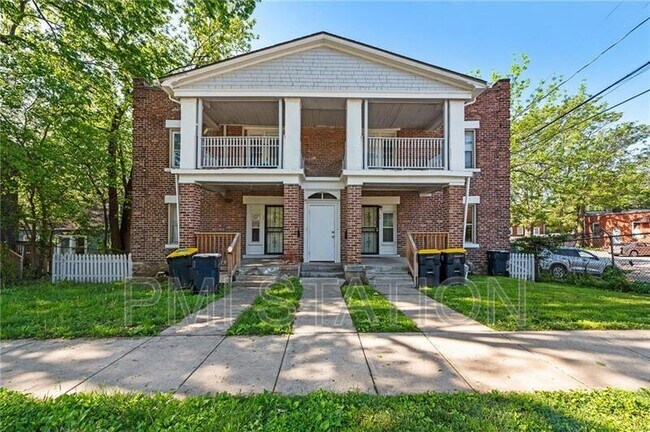 Building Photo - 1119 E 41st St